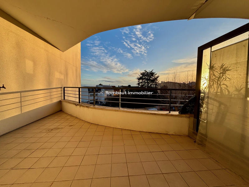 Appartement - 75 m² - 4 pièces