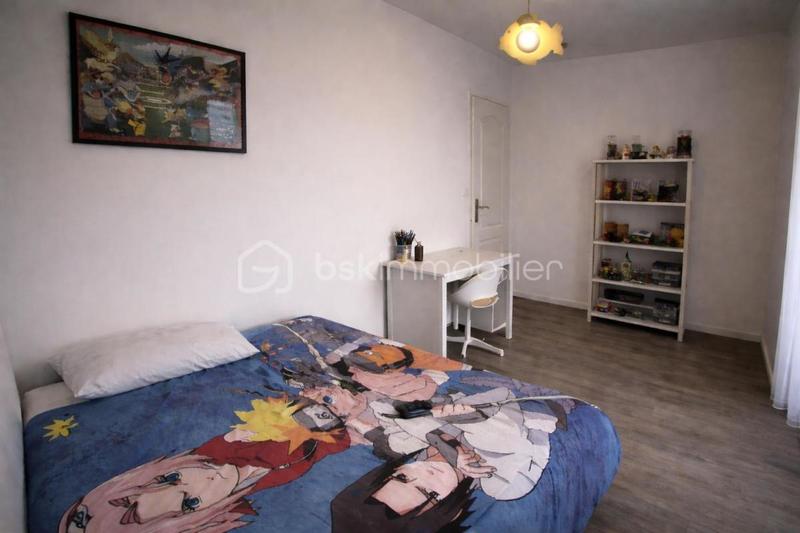 Maison traditionnelle - 127 m² - 7 pièces