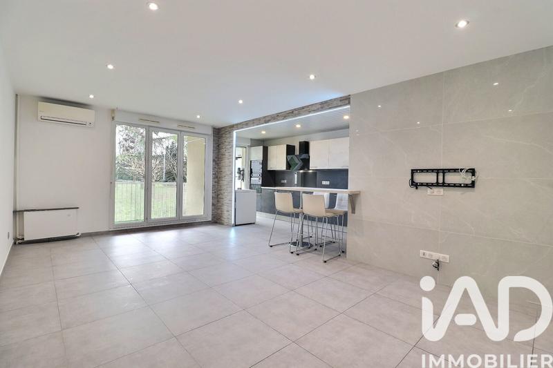 Appartement - 102 m² - 5 pièces