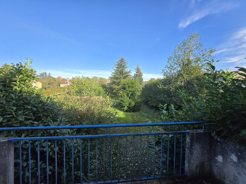 Maison - 181 m² - 7 pièces