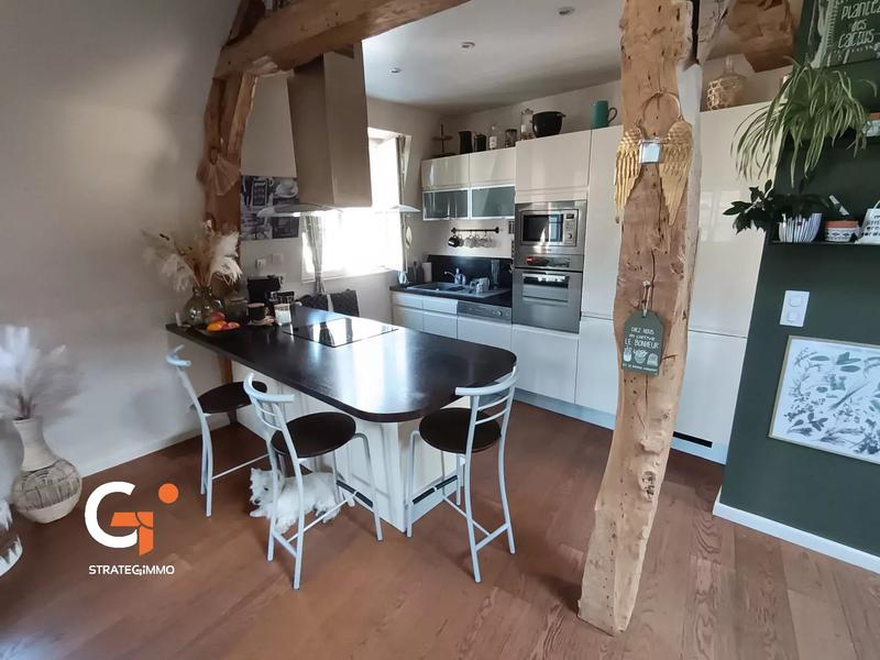 Appartement - 138 m² - 7 pièces