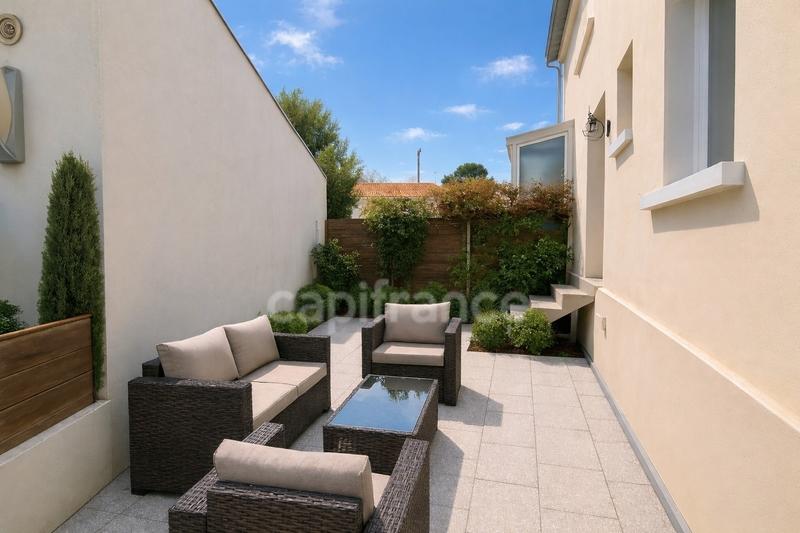 Maison - 95 m² - 4 pièces