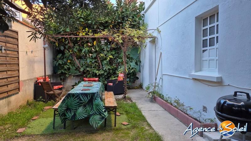 Maison - 272 m² - 8 pièces