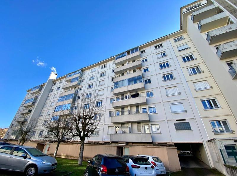 Appartement - 87 m² - 4 pièces