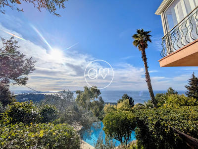 Maison - 141 m² - 4 pièces