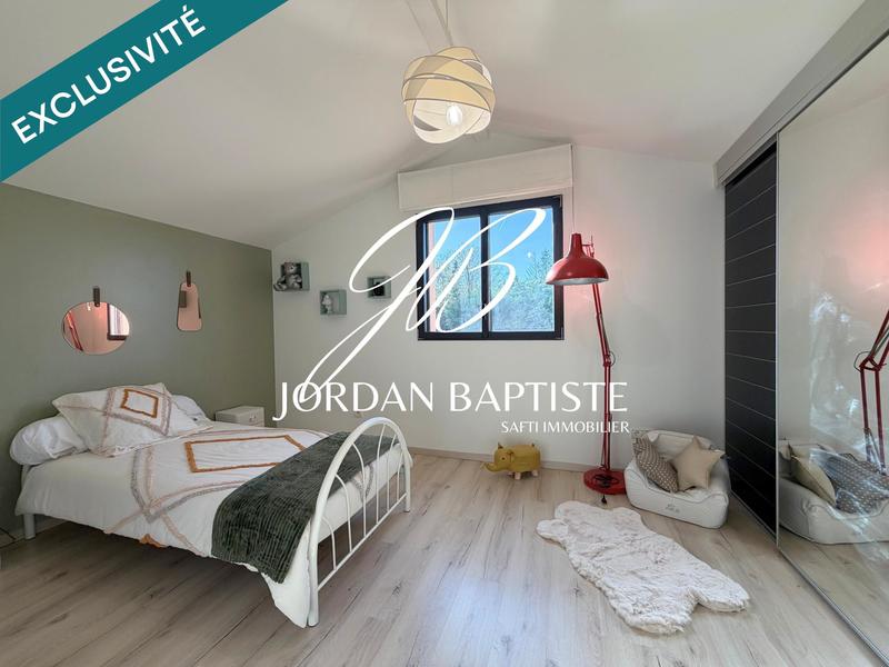 Maison - 157 m² - 5 pièces