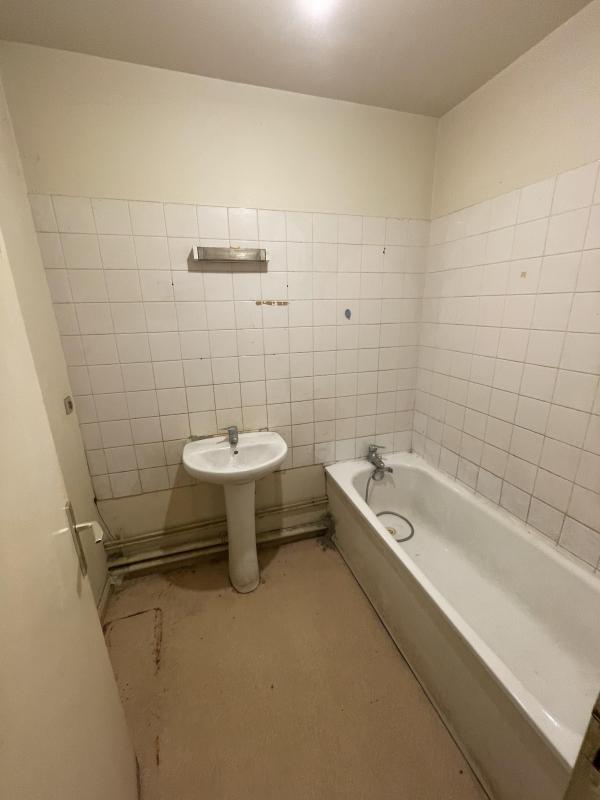 Appartement ancien - 75 m² - 3 pièces