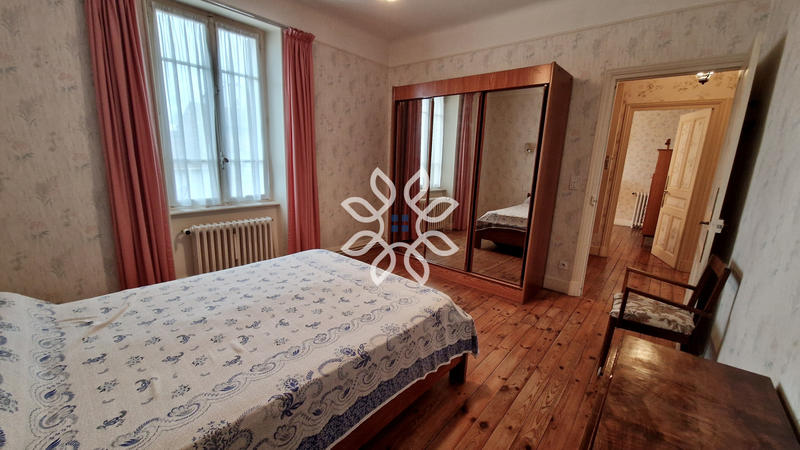 Maison - 138 m² - 7 pièces