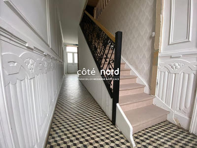 Maison ancienne - 182 m² - 8 pièces