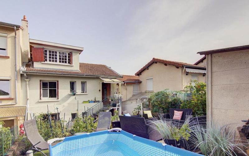 Maison - 96 m² - 5 pièces