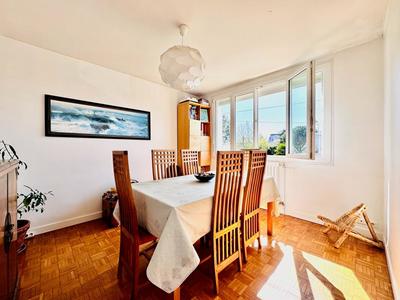 Maison - 133 m² - 6 pièces