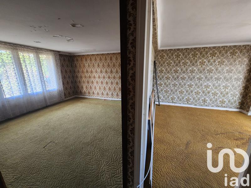 Maison - 230 m² - 12 pièces