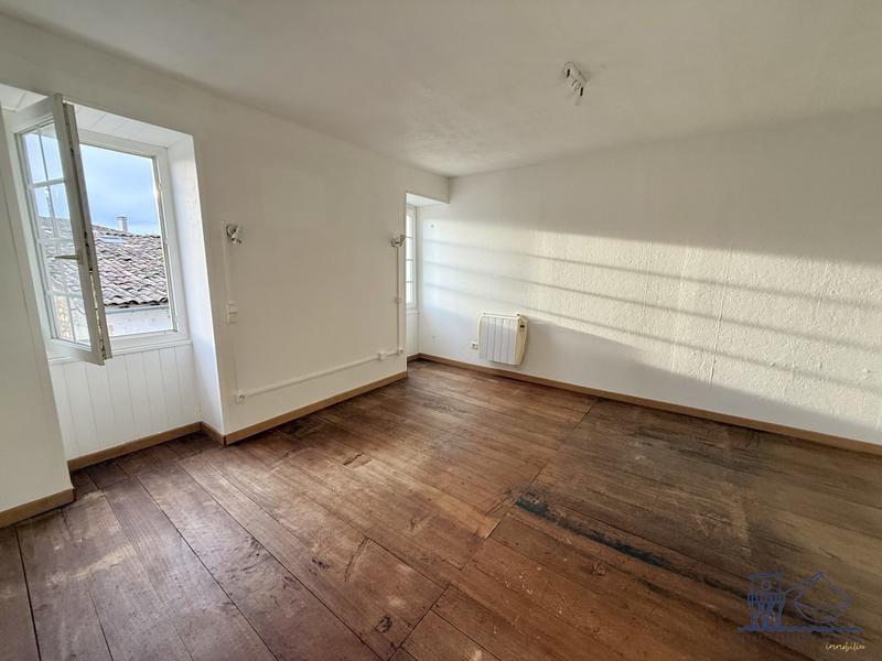 Maison ancienne - 75 m² - 3 pièces