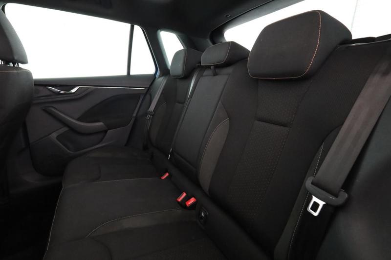 Skoda Kamiq 1.0 Tsi ScoutLine Dsg7 110 ch