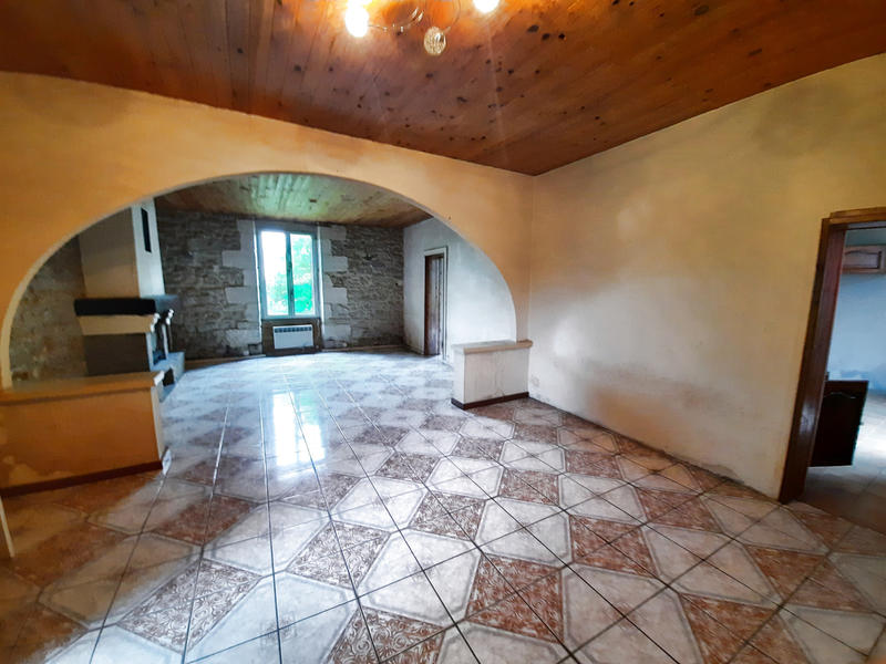 Maison - 210 m² - 8 pièces