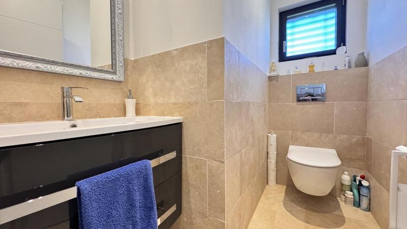 Maison - 164 m² - 6 pièces