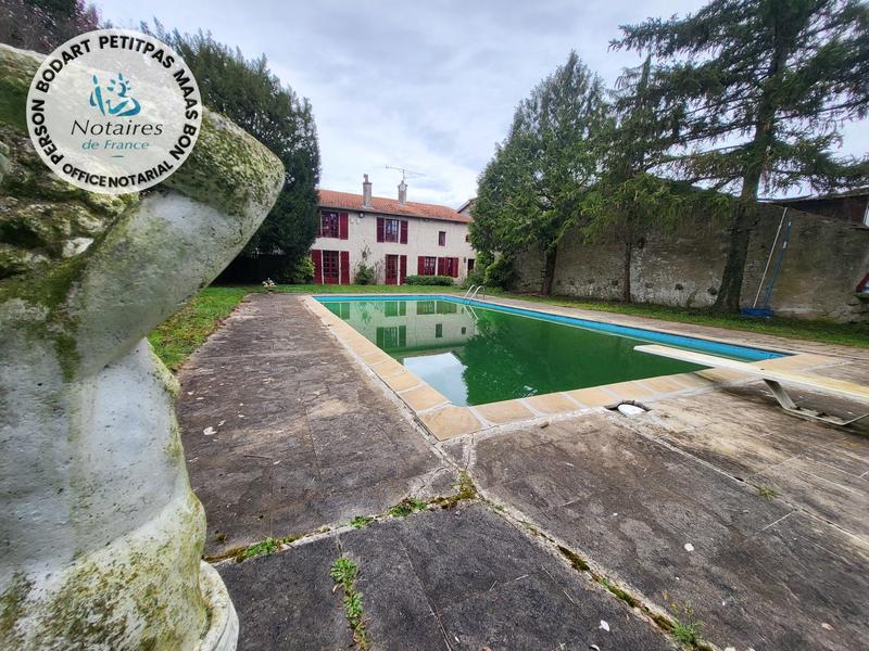 Maison ancienne - 256 m² - 11 pièces