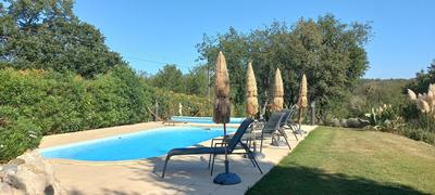 Villa - 220 m² - 8 pièces