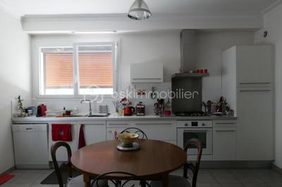 Maison de maîtres - 200 m² - 5 pièces