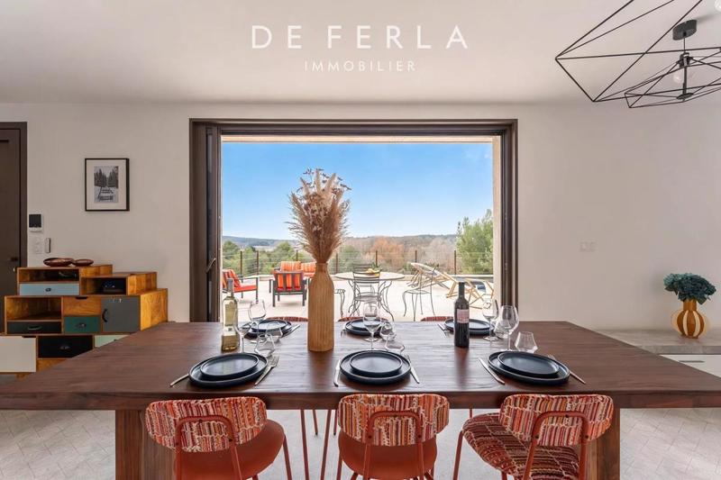 Villa - 170 m² - 4 pièces