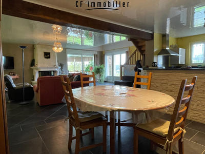 Maison - 163 m² - 4 pièces