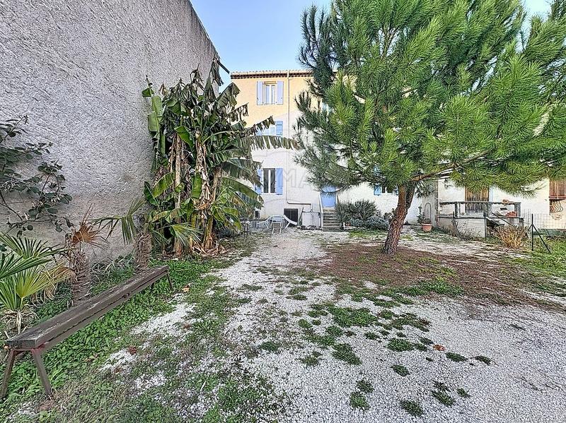 Immeuble - 268 m² - 12 pièces