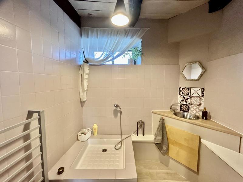 Maison - 231 m² - 7 pièces