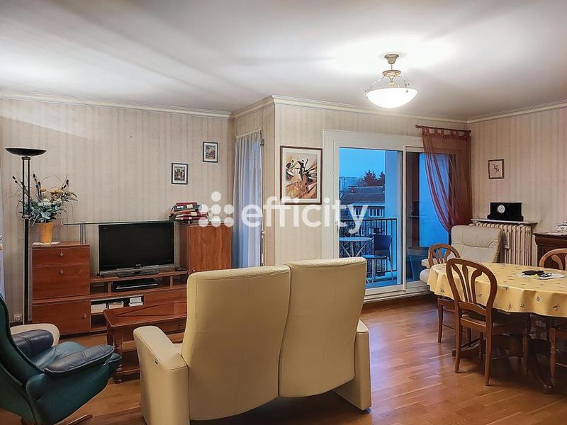 Appartement - 103 m² - 5 pièces