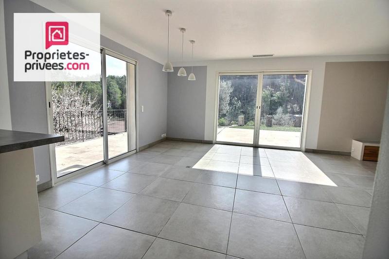 Villa - 130 m² - 6 pièces