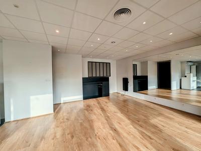 Local d'activités - 81 m²