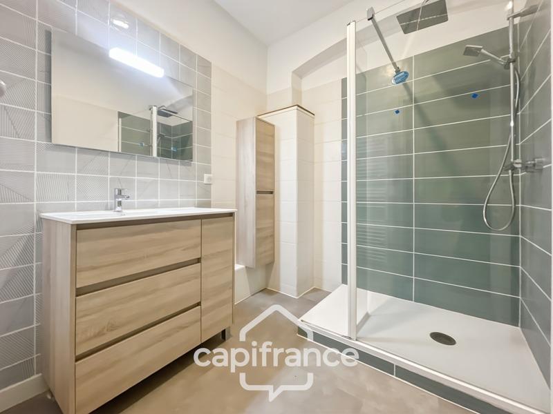 Appartement ancien - 144 m² - 5 pièces