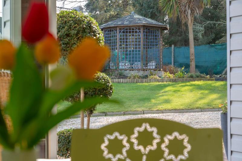 Maison - 269 m² - 8 pièces