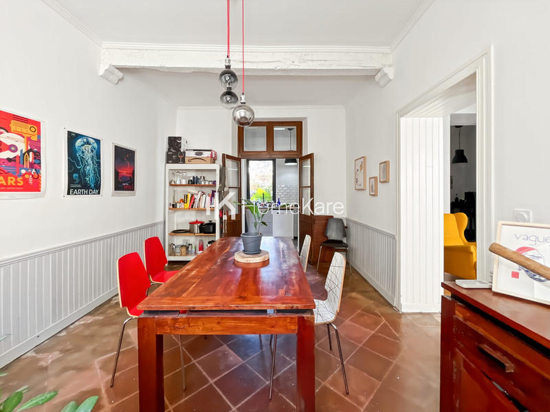 Maison - 190 m² - 6 pièces