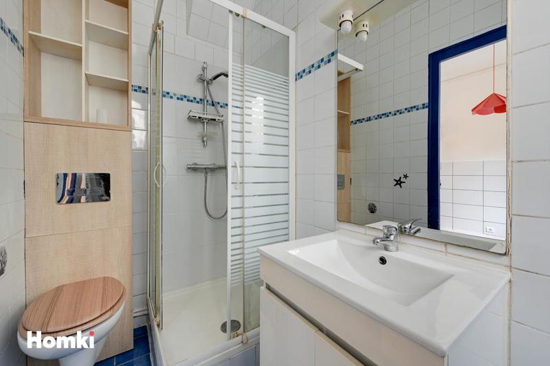 Local commercial - 27 m² - 2 pièces