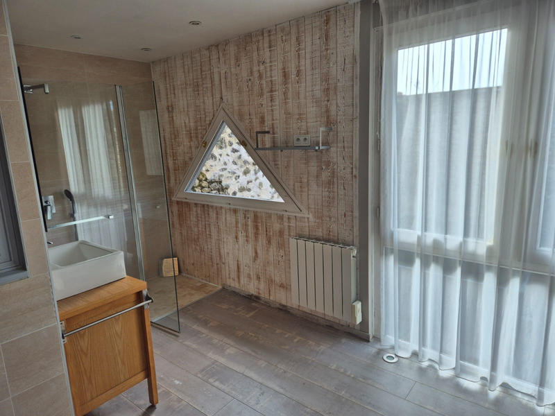 Maison - 149 m² - 6 pièces