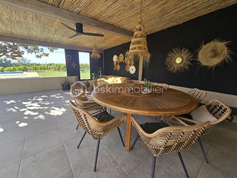 Corps de ferme - 200 m² - 7 pièces