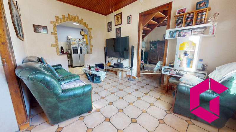 Maison - 120 m² - 7 pièces