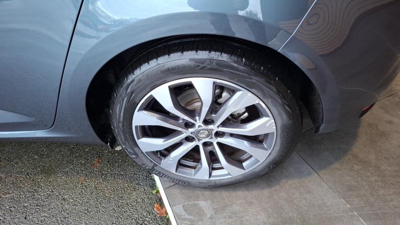 Renault Mégane IV Berline techno TCe 140 Edc