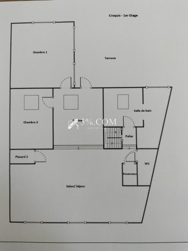 Maison - 245 m² - 10 pièces