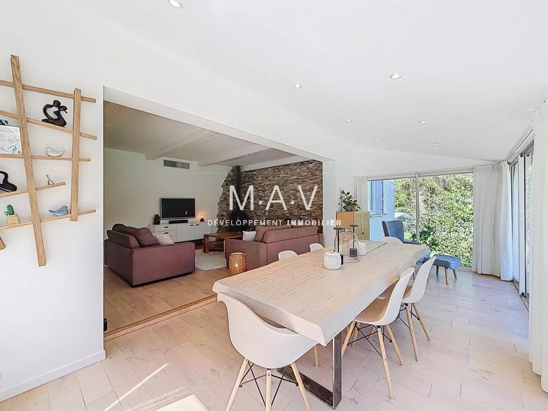 Maison - 115 m² - 4 pièces