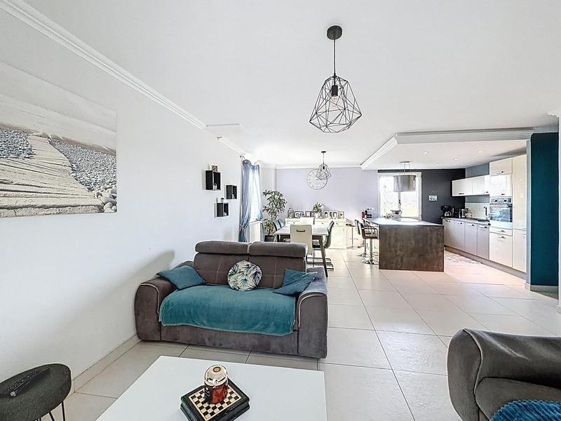 Maison - 116 m² - 4 pièces