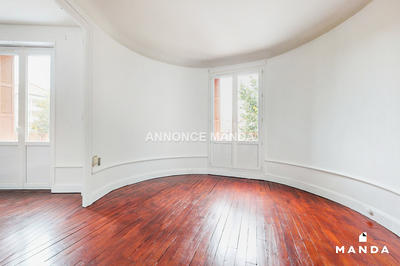 Appartement - 70 m² - 3 pièces