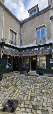 Immeuble - 189 m² - 8 pièces