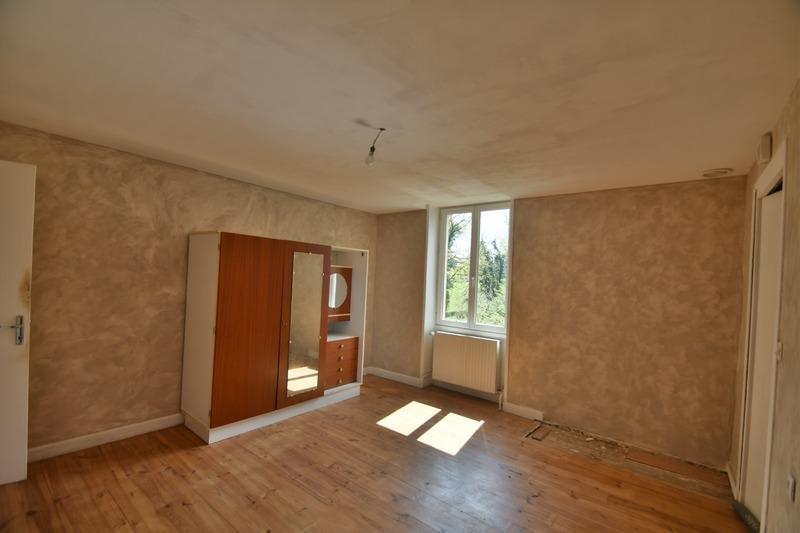 Maison - 181 m² - 7 pièces