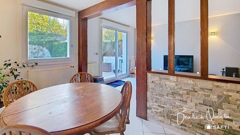 Maison - 106 m² - 6 pièces