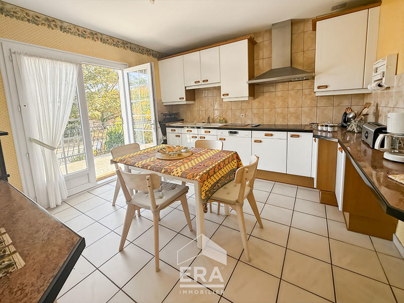 Maison - 152 m² - 7 pièces