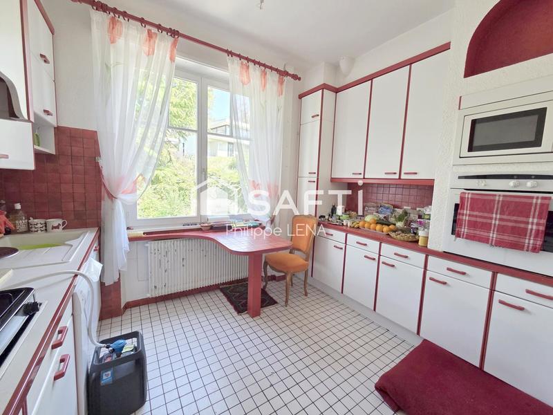 Maison de maîtres - 200 m² - 7 pièces