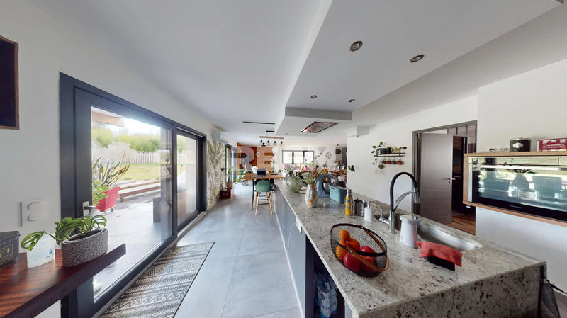 Maison - 141 m² - 5 pièces