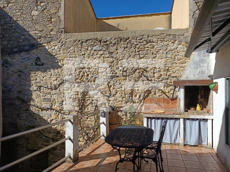 Maison de village - 80 m² - 3 pièces