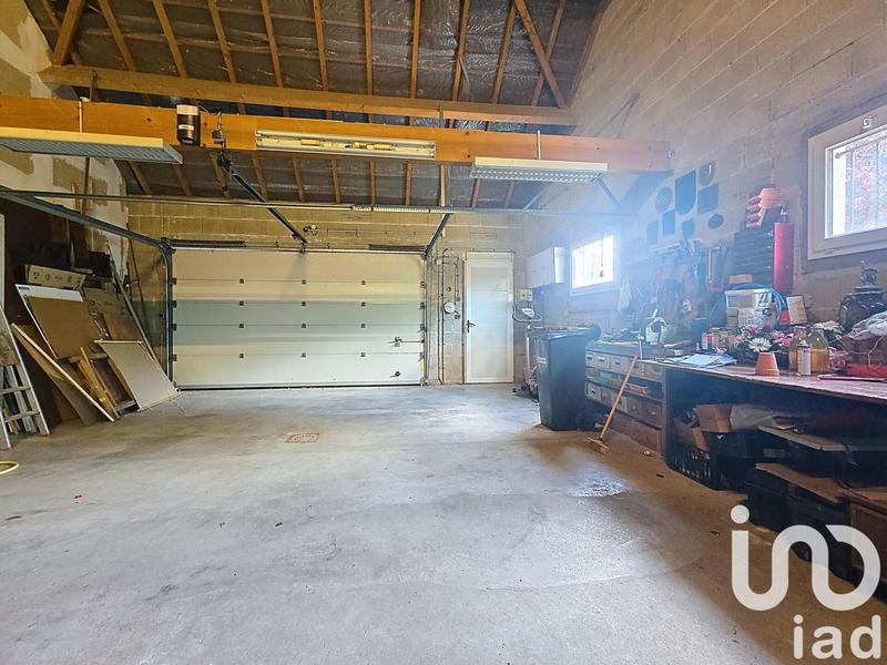 Maison - 204 m² - 7 pièces